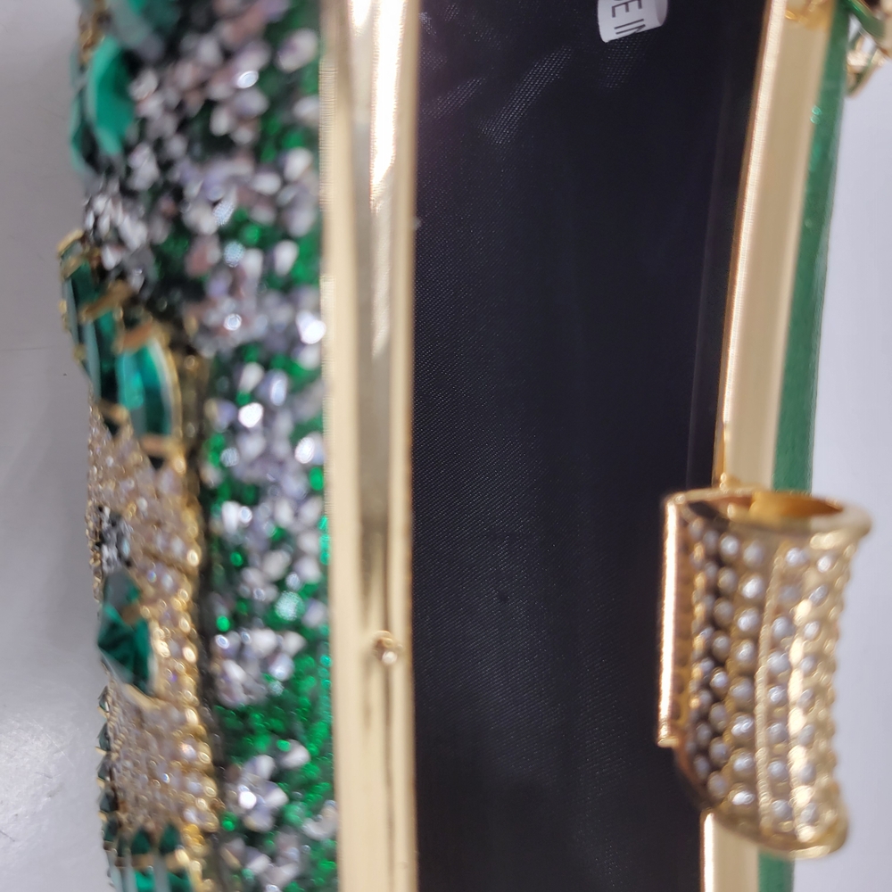 Source Unknown Green and Gold Clutch with Intricate Design - Picture 9 of 16